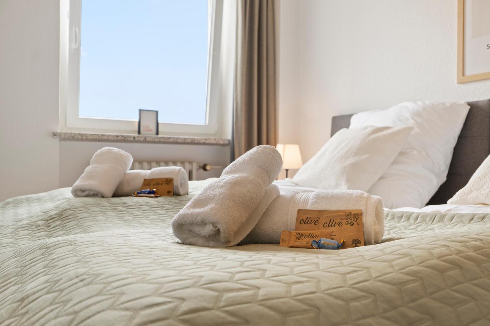 *Top* Moderne Wohnung - Naehe Koeln: Dom, Messe, Flughafen, Lanxess-Arena Бергиш-Гладбах Экстерьер фото